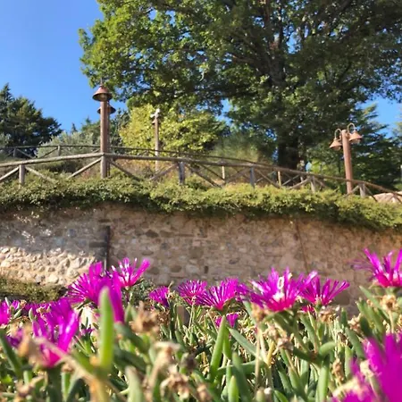 Casa de Férias Il Borgo Delle Stelle *